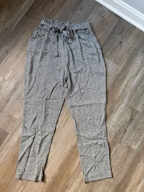 Francesca’s Thread & Supply Casual Dress Pant Black Pebble White Polka Dot M New